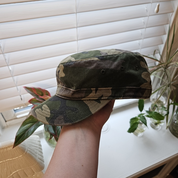 District Camouflage Military Cap - Picture 6 of 6